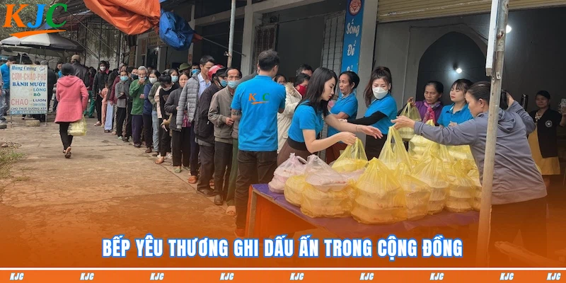 Bếp Yêu Thương ghi dấu ấn trong cộng đồng